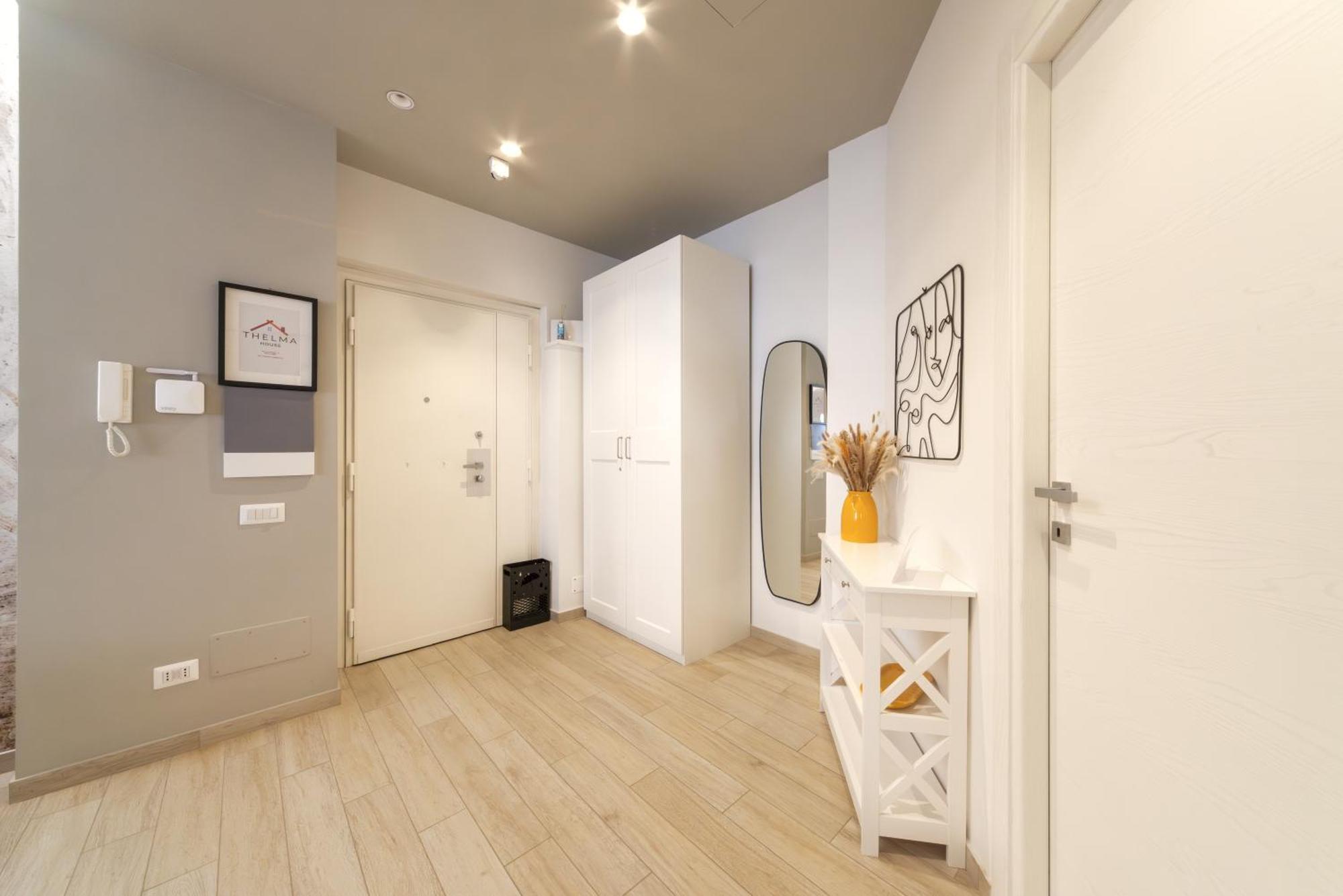 Apartment Thelma House - Lovely Near Tiburtina Station